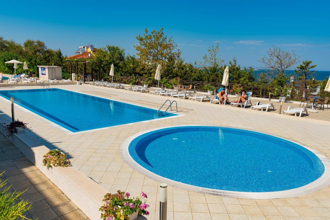 Menada Apolon Apartments Sozopol Eksteriør billede