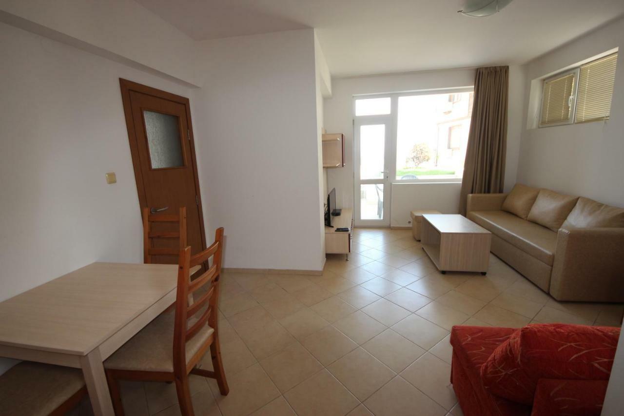 Menada Apolon Apartments Sozopol Eksteriør billede