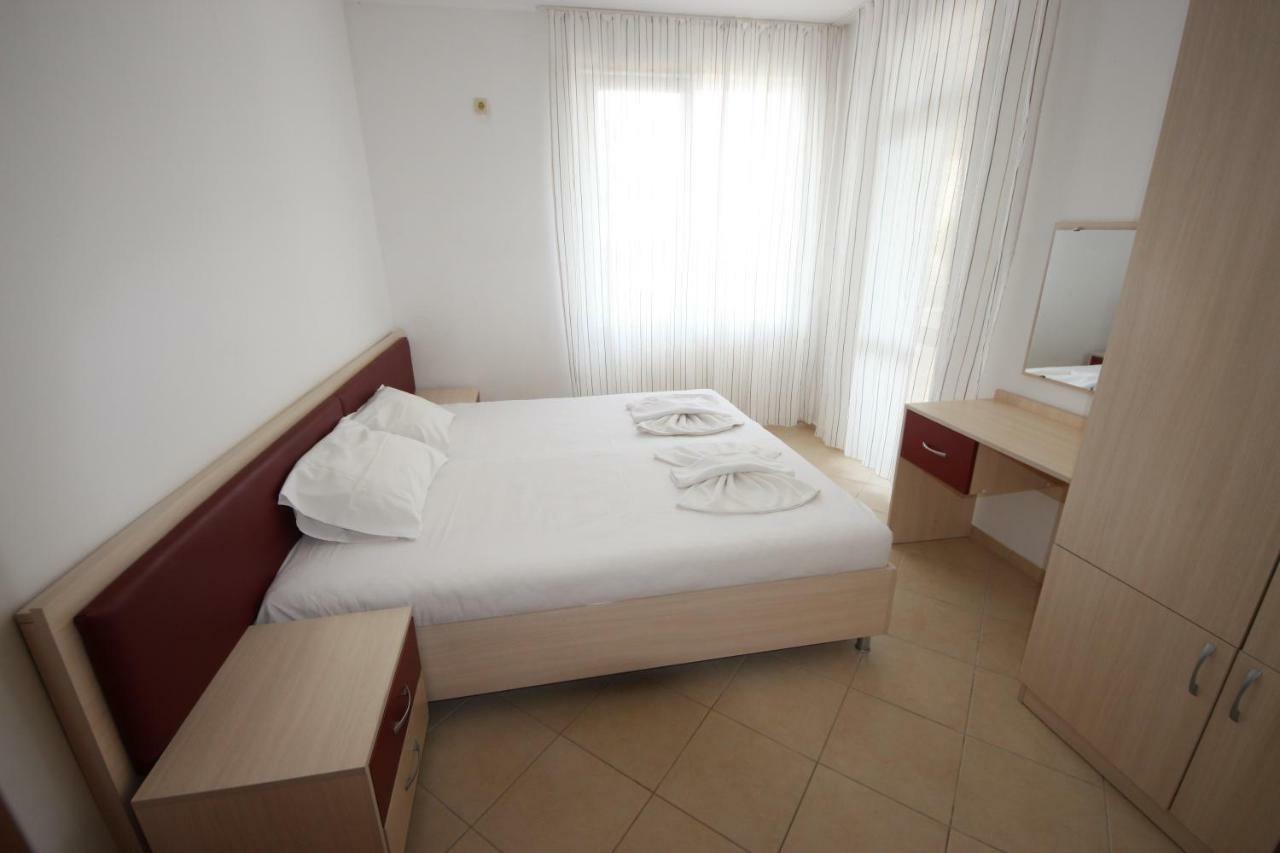 Menada Apolon Apartments Sozopol Eksteriør billede